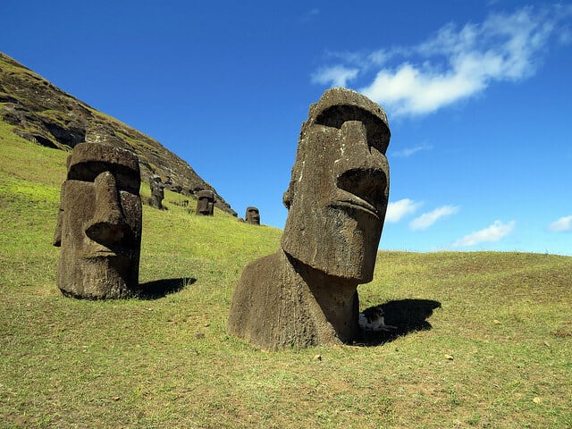 Rano Raraku moai