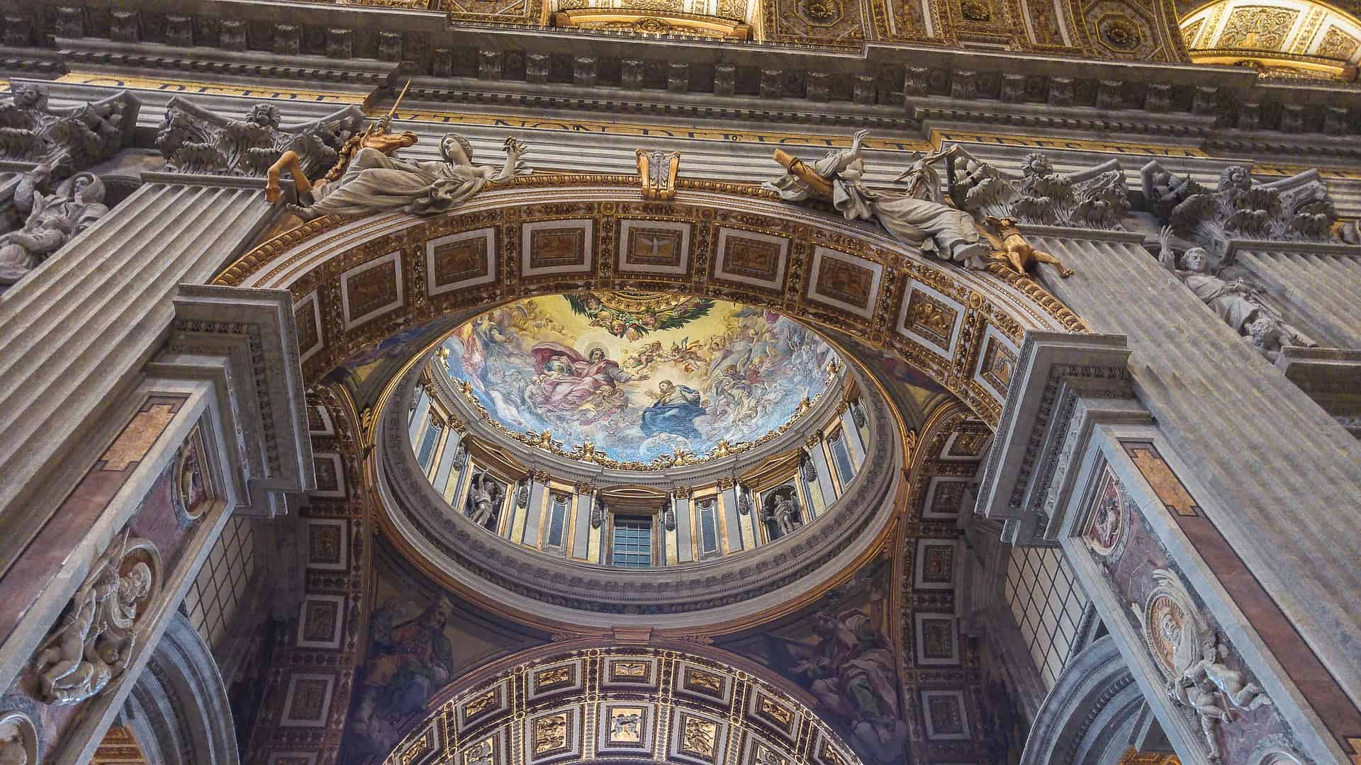 interieur de la basilique