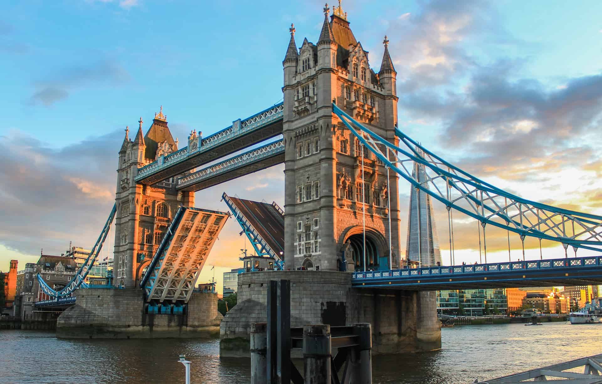 decouvrir tower bridge