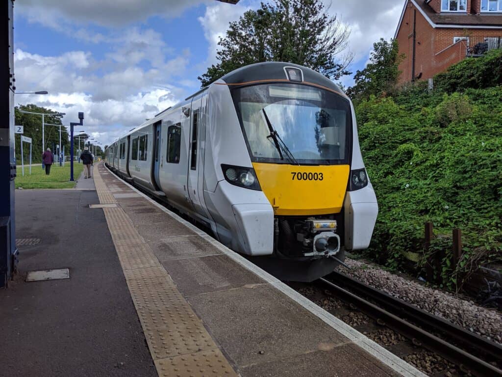 train thameslink londres